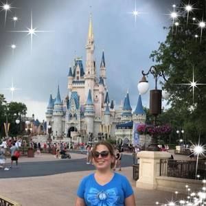 Meet your Posher, Gaby